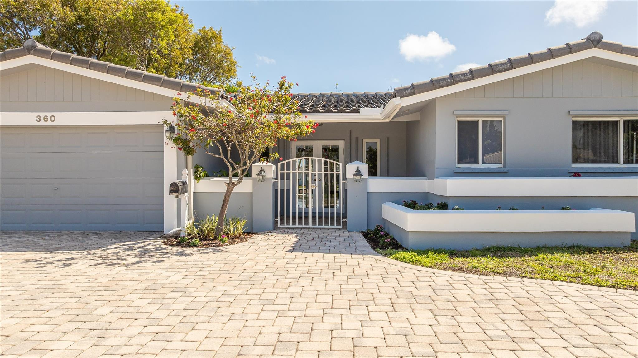 360 SE 5th Pompano Beach, FL 33060