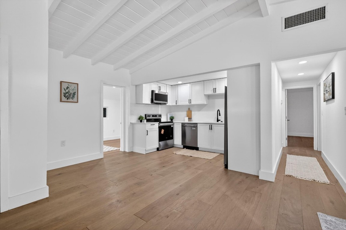 621 Se 1st St Hialeah, FL 33010