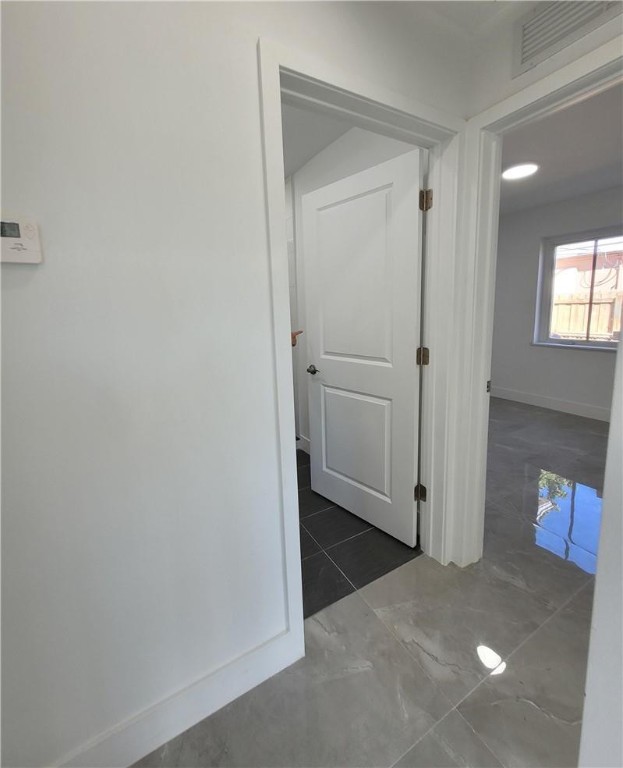 6041 SW 17th Miami, FL 33155