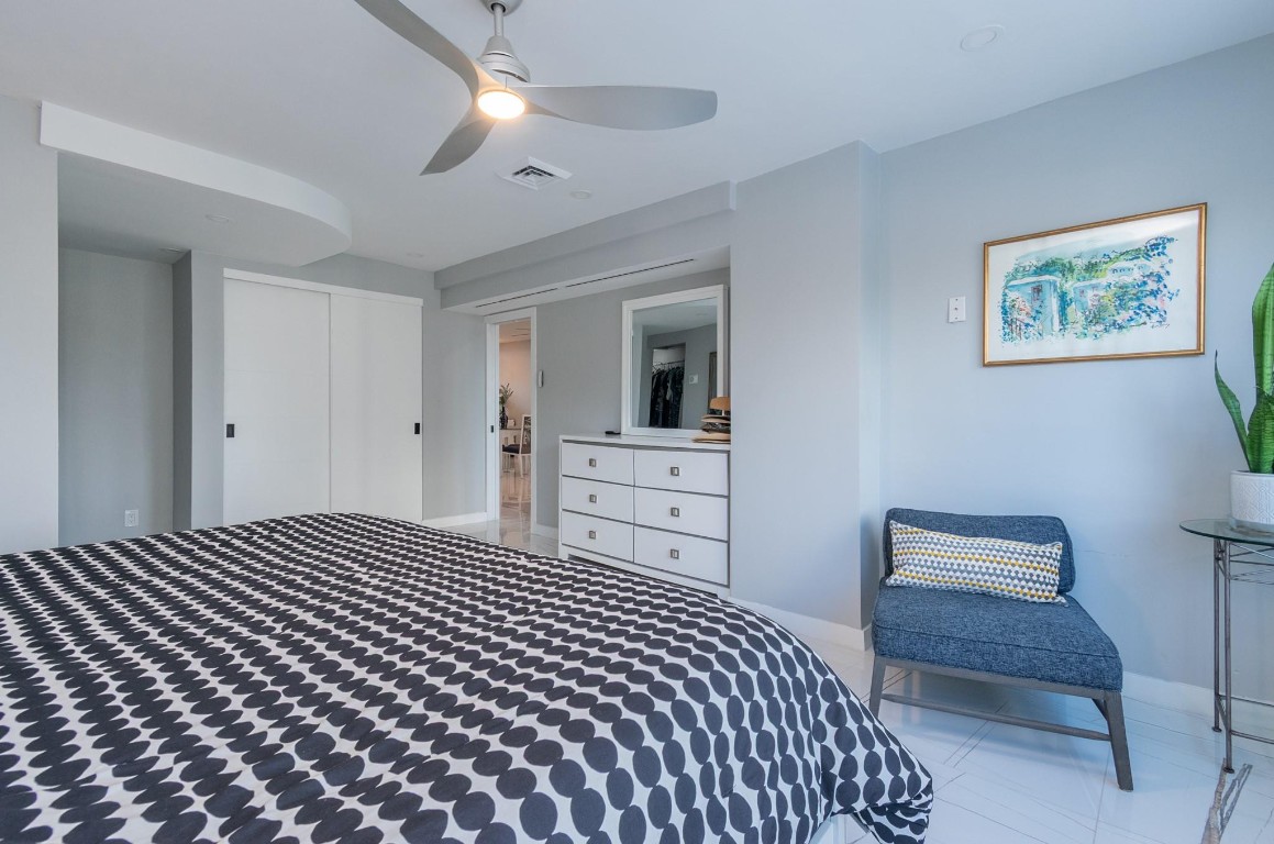 333 Sunset #105 Fort Lauderdale, FL 33301