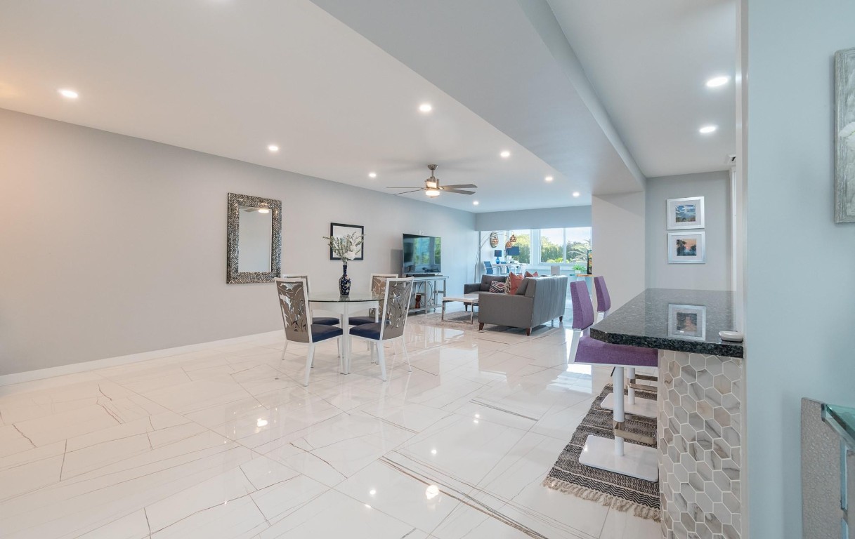 333 Sunset #105 Fort Lauderdale, FL 33301