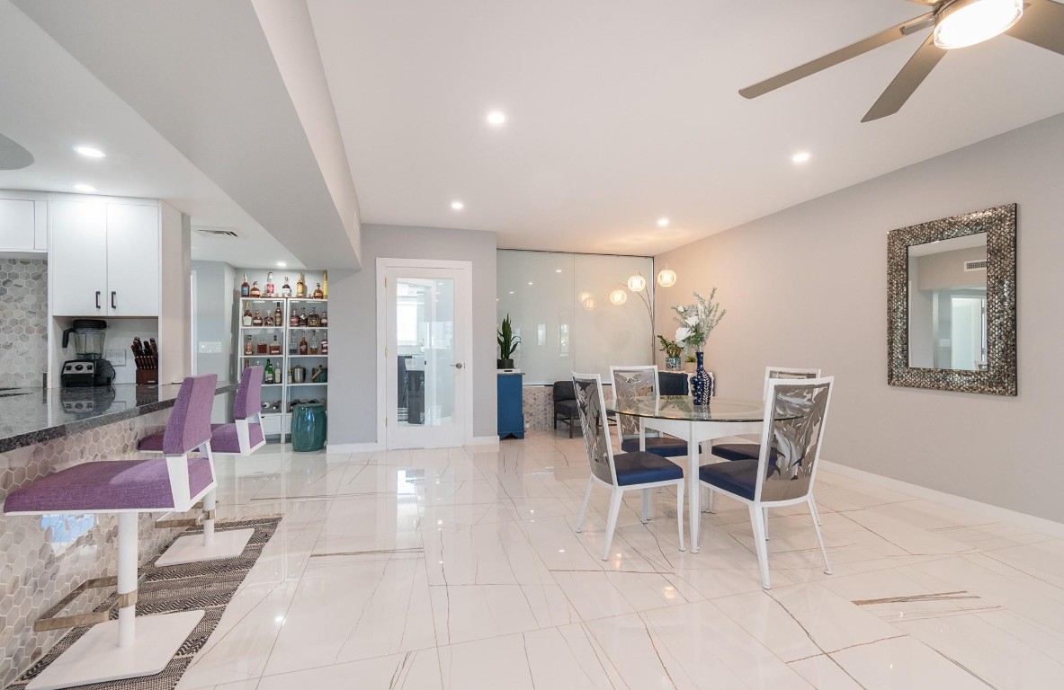 333 Sunset #105 Fort Lauderdale, FL 33301