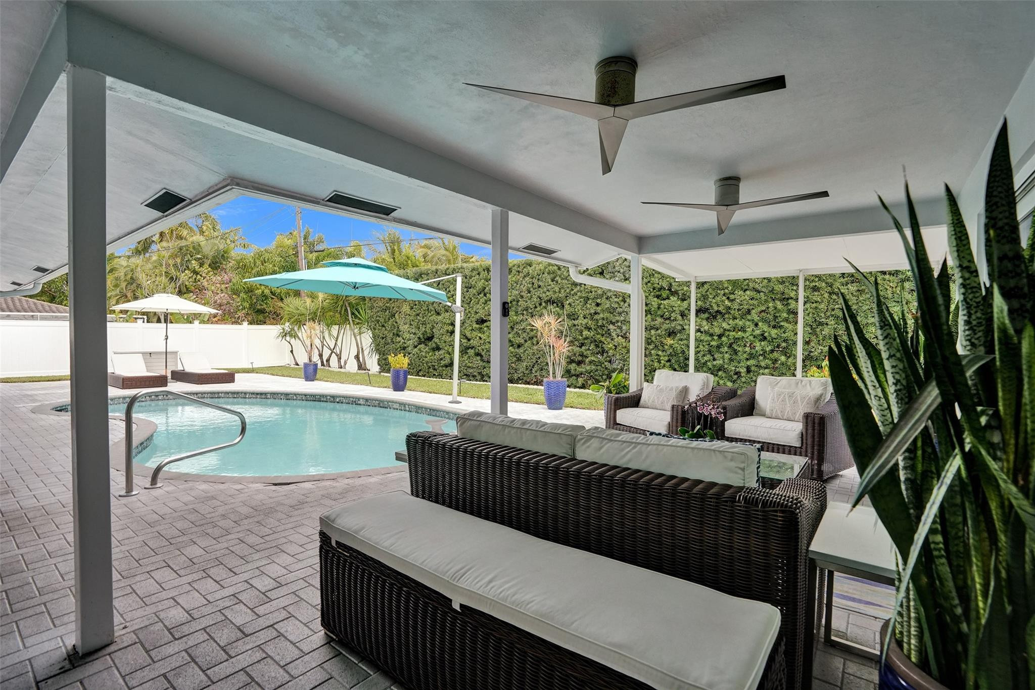 4104 NE 21st Fort Lauderdale, FL 33308