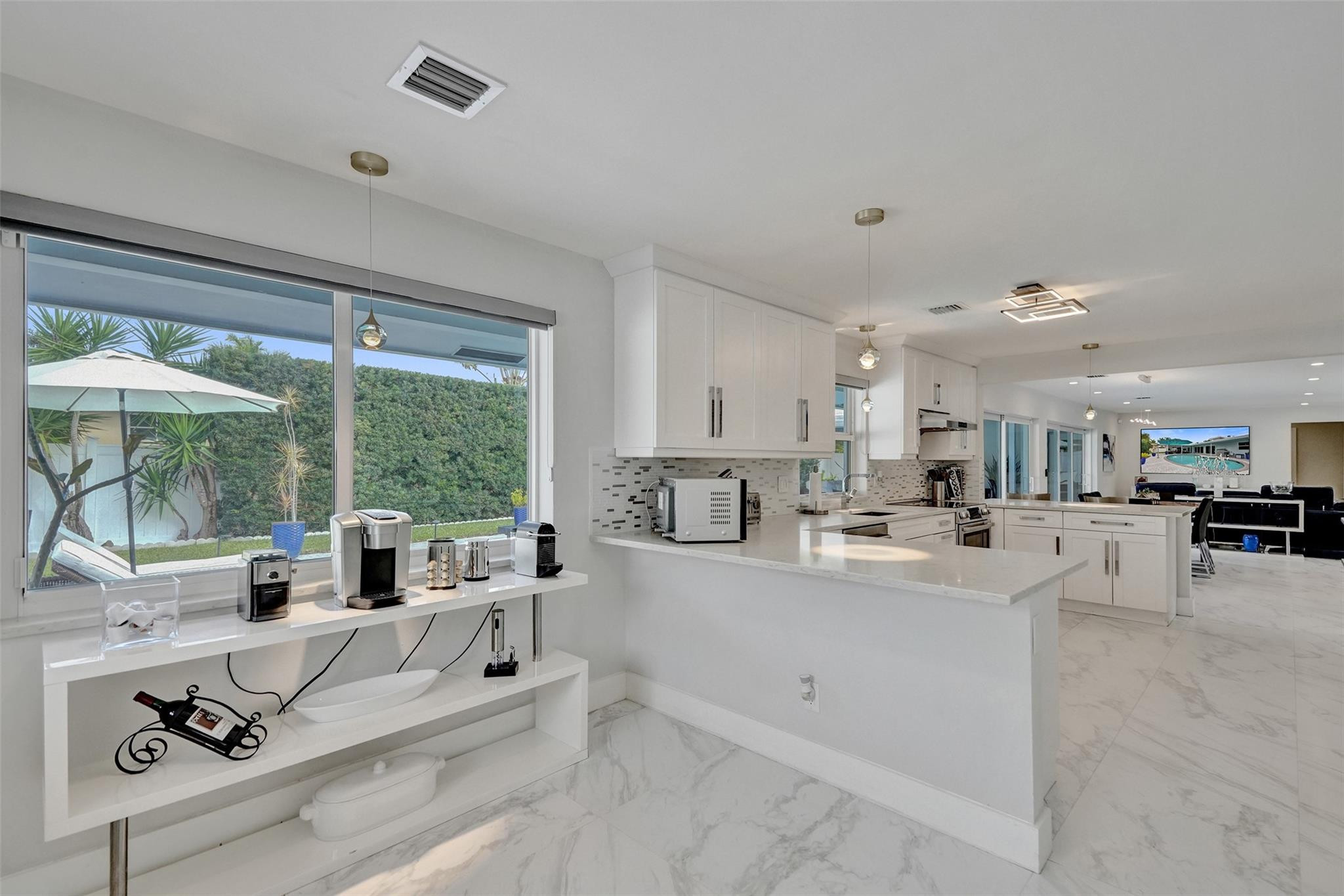 4104 NE 21st Fort Lauderdale, FL 33308