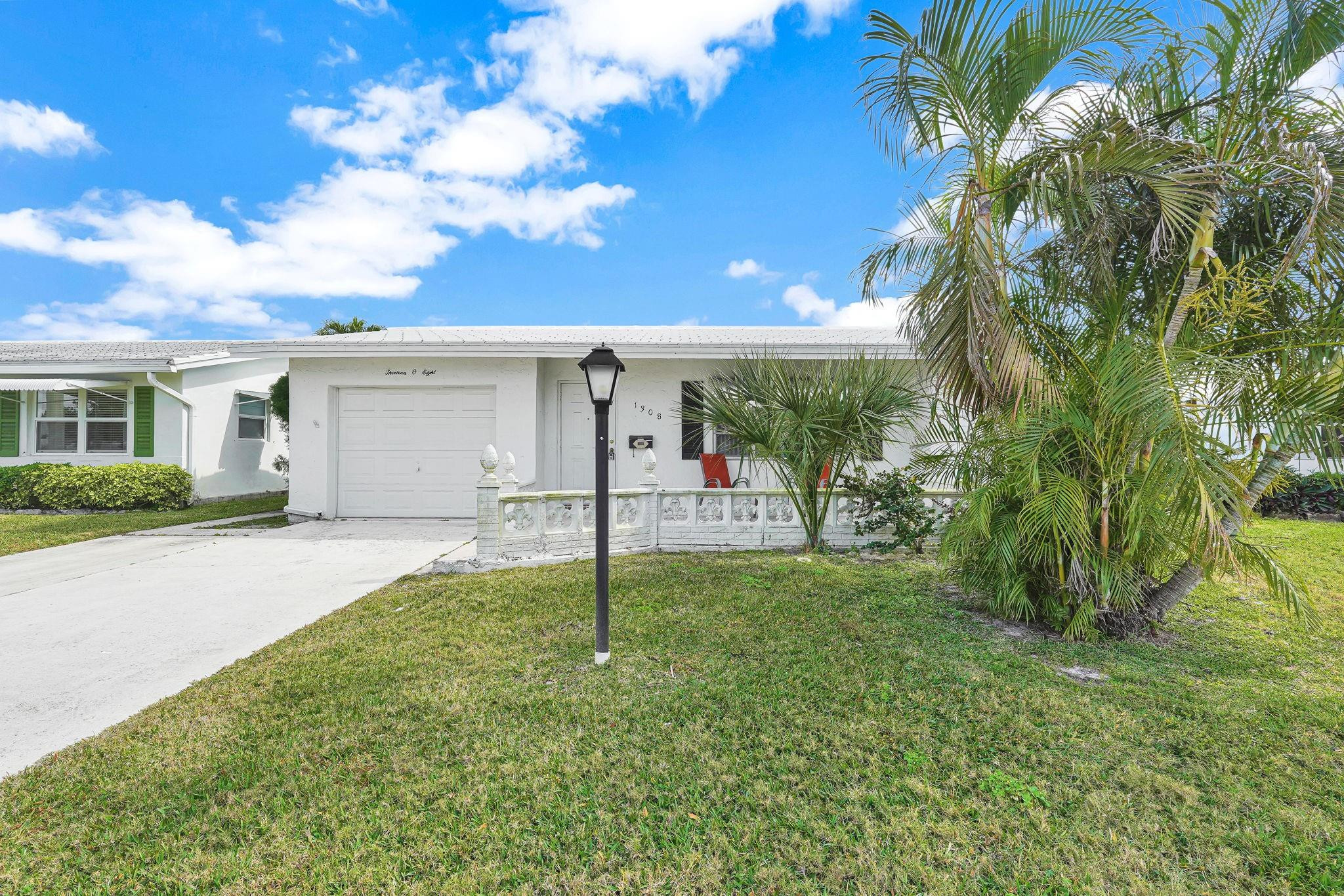 1308 SW 18th Boynton Beach, FL 33426