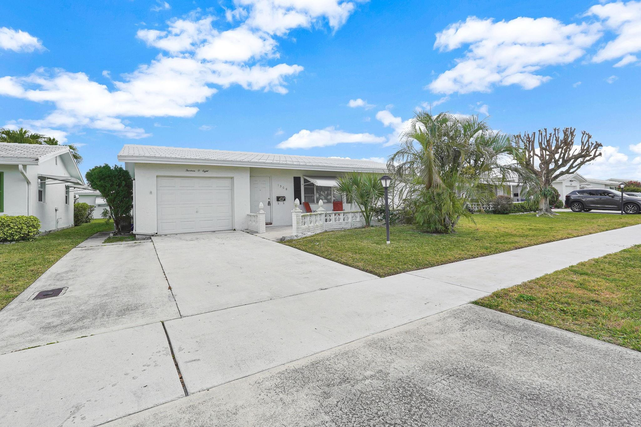1308 SW 18th Boynton Beach, FL 33426