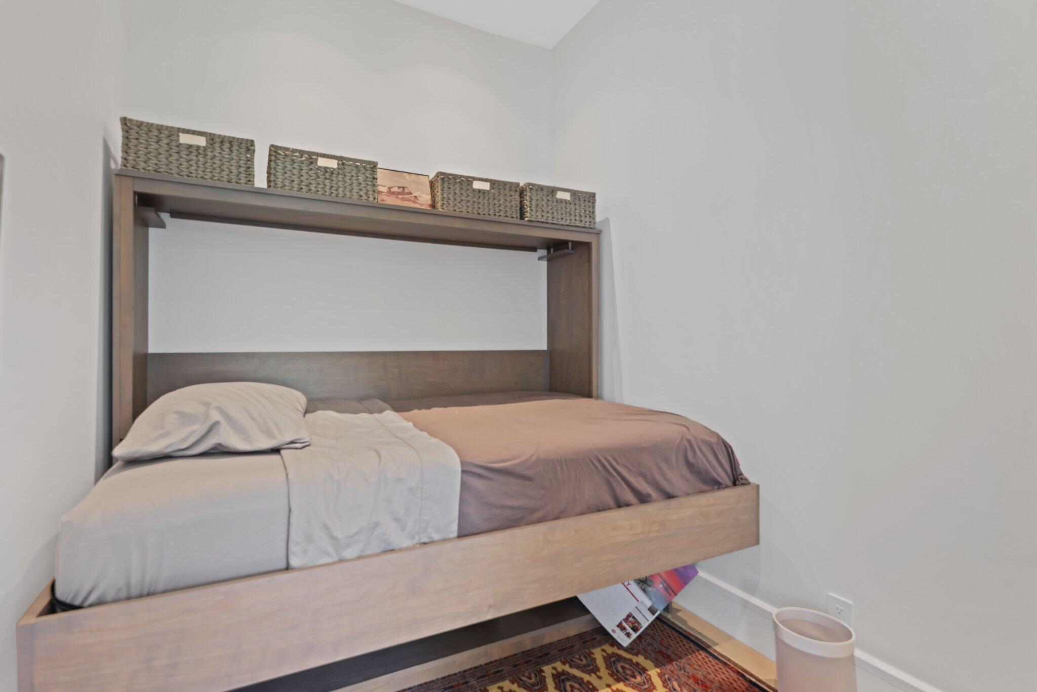 4545 S Lake Dr Boynton Beach, FL 33436