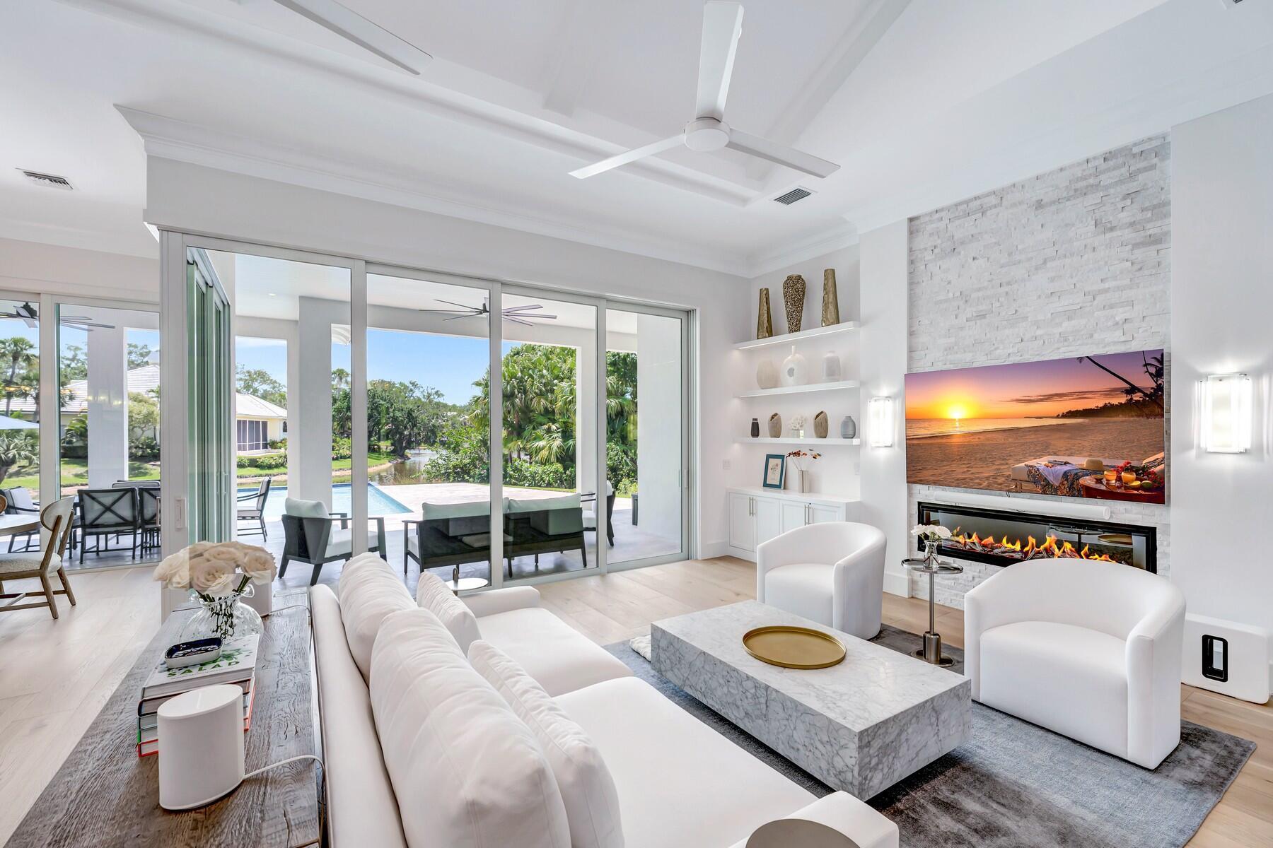 201 Shores Dr Vero Beach, FL 32963