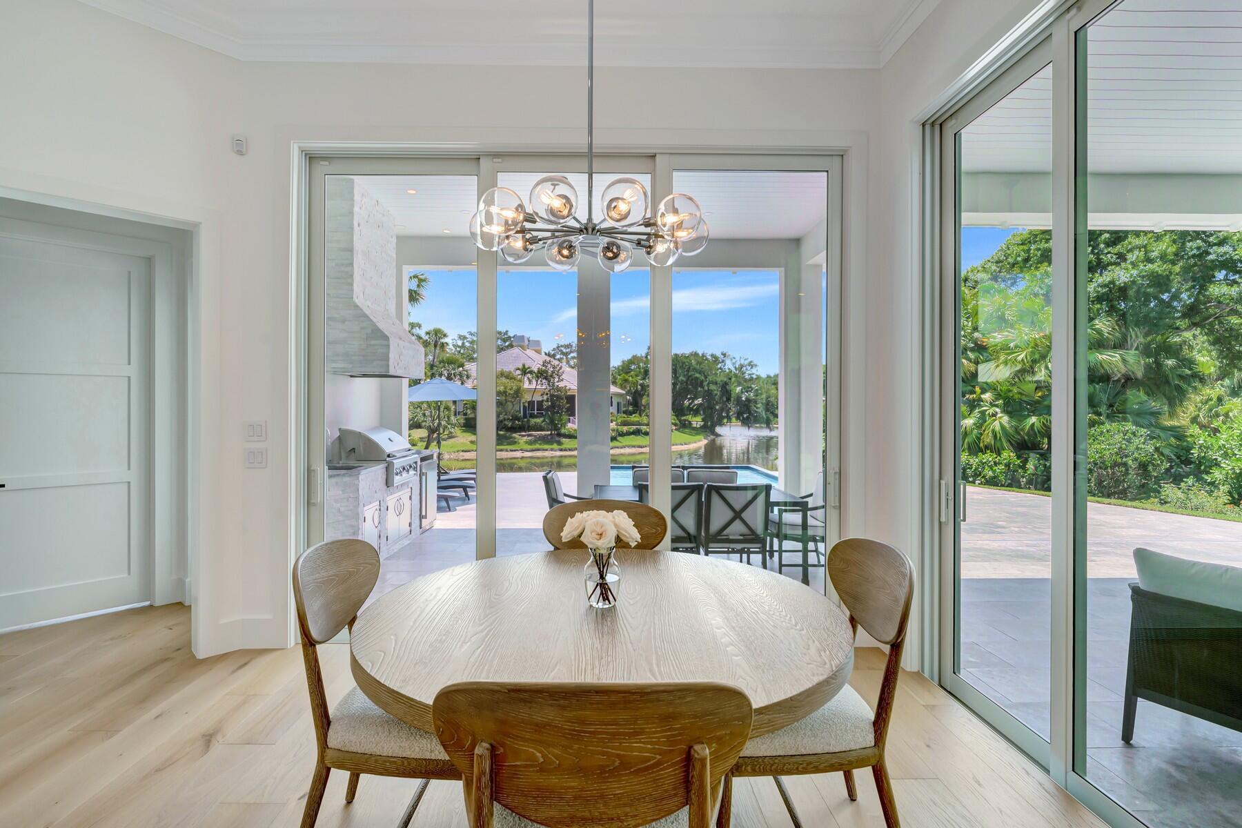 201 Shores Dr Vero Beach, FL 32963