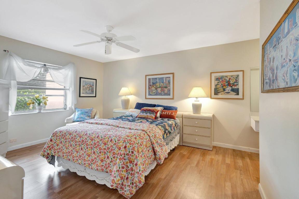 5200 Privet B #B Delray Beach, FL 33484