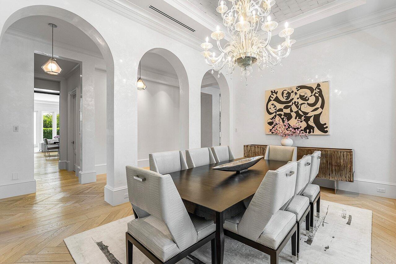 1162 Banyan Estates Dr North Palm Beach, FL 33408