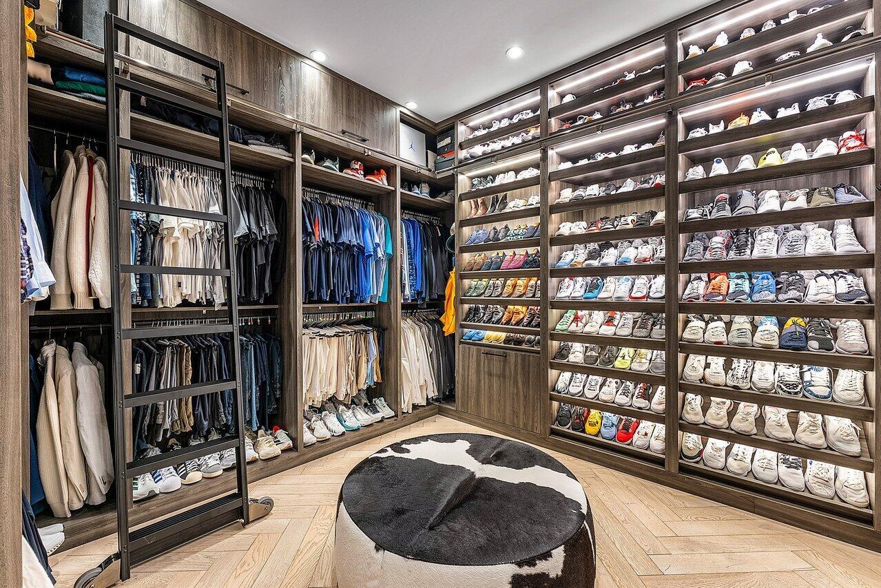 1162 Banyan Estates Dr North Palm Beach, FL 33408