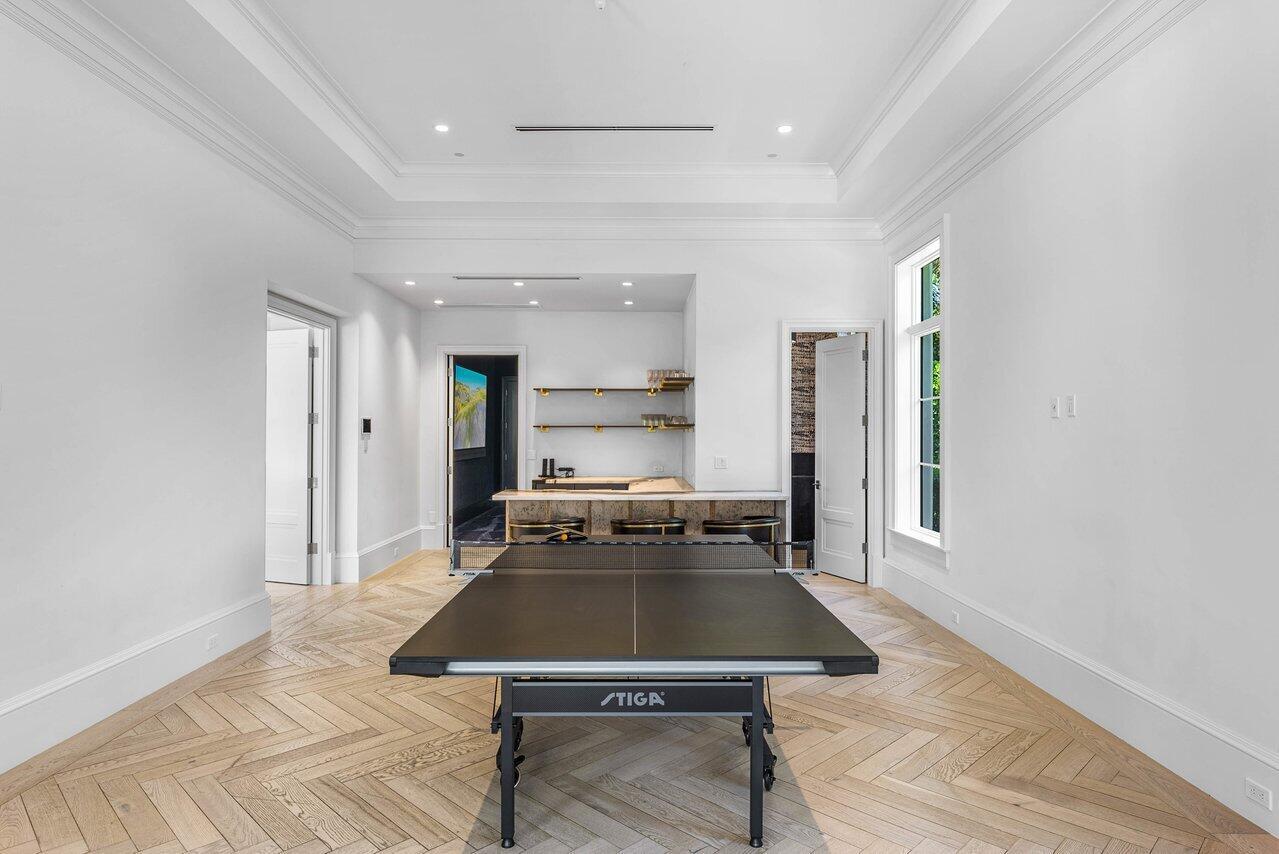 1162 Banyan Estates Dr North Palm Beach, FL 33408