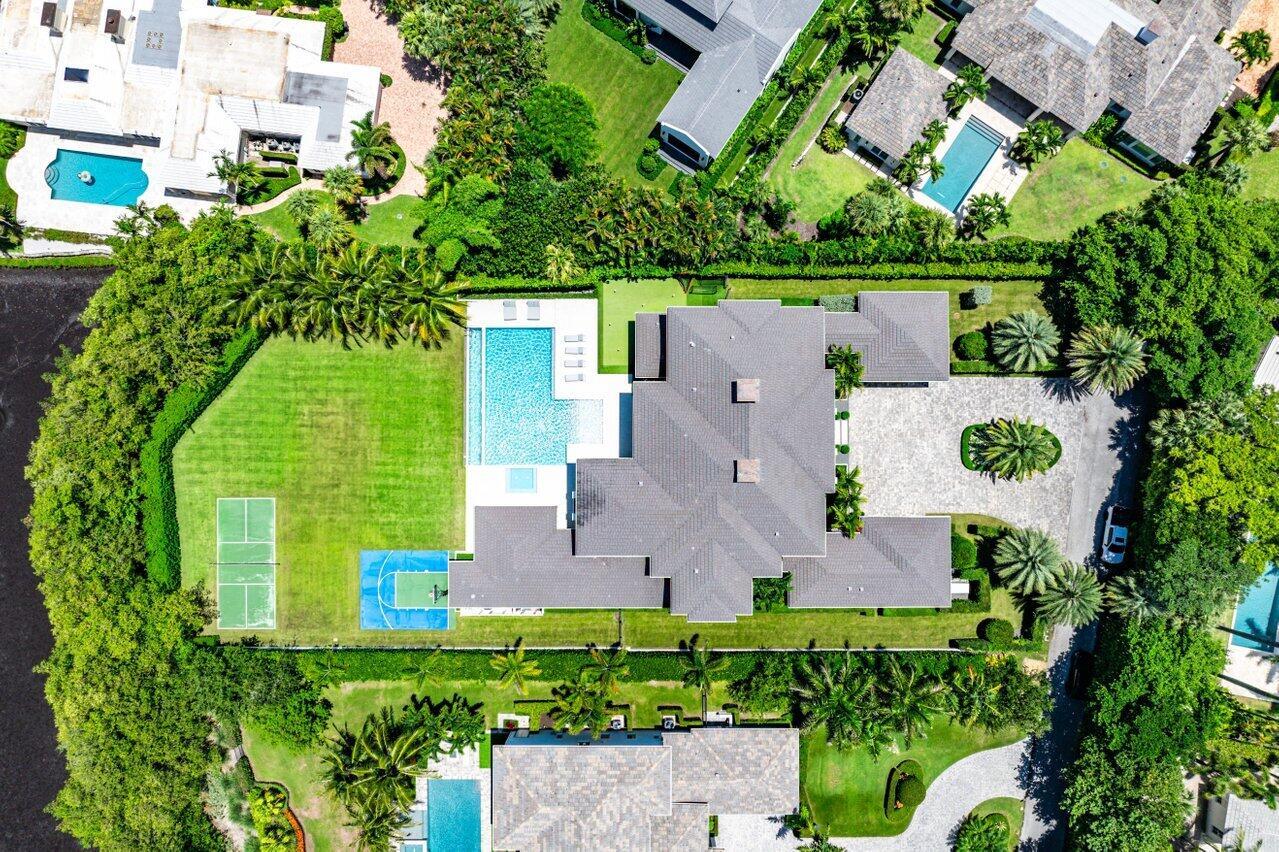 1162 Banyan Estates Dr North Palm Beach, FL 33408