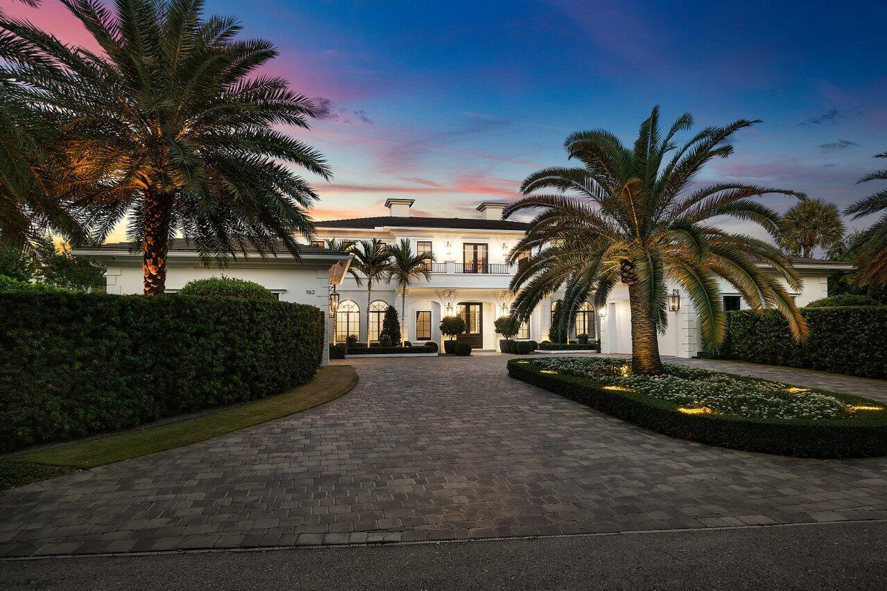 1162 Banyan Estates Dr North Palm Beach, FL 33408