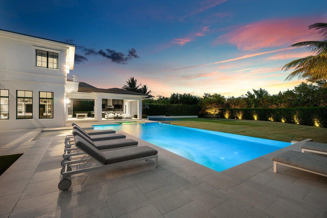 1162 Banyan Estates Dr North Palm Beach, FL 33408