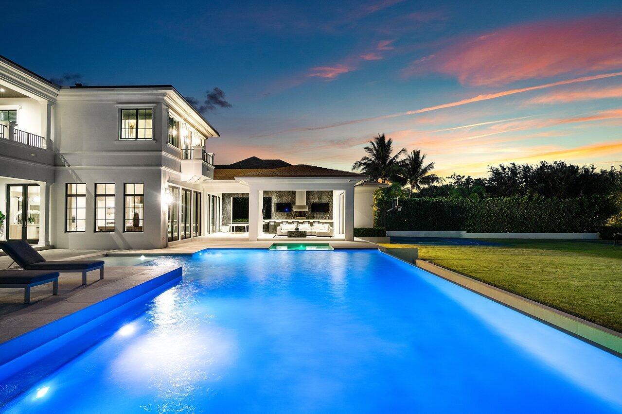 1162 Banyan Estates Dr North Palm Beach, FL 33408