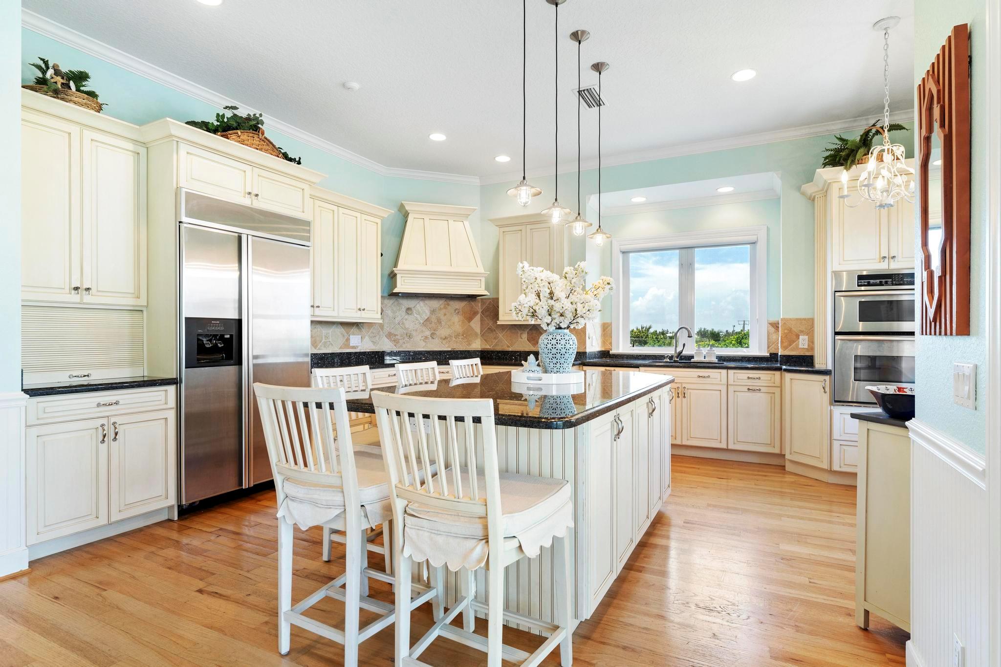 1334 SE Macarthur Blvd Stuart, FL 34996 1334 SE Macarthur Blvd Stuart, FL 34996