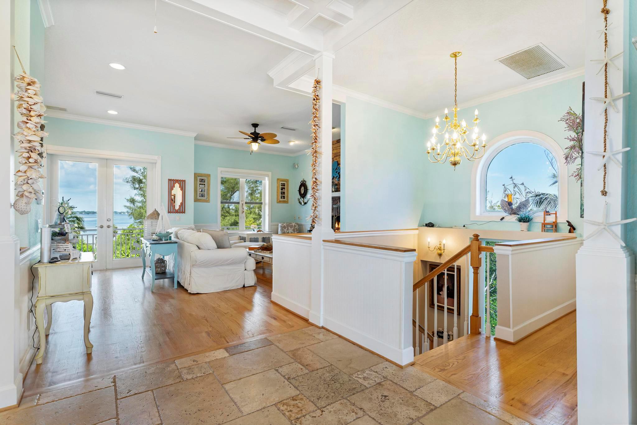 1334 SE Macarthur Blvd Stuart, FL 34996 1334 SE Macarthur Blvd Stuart, FL 34996
