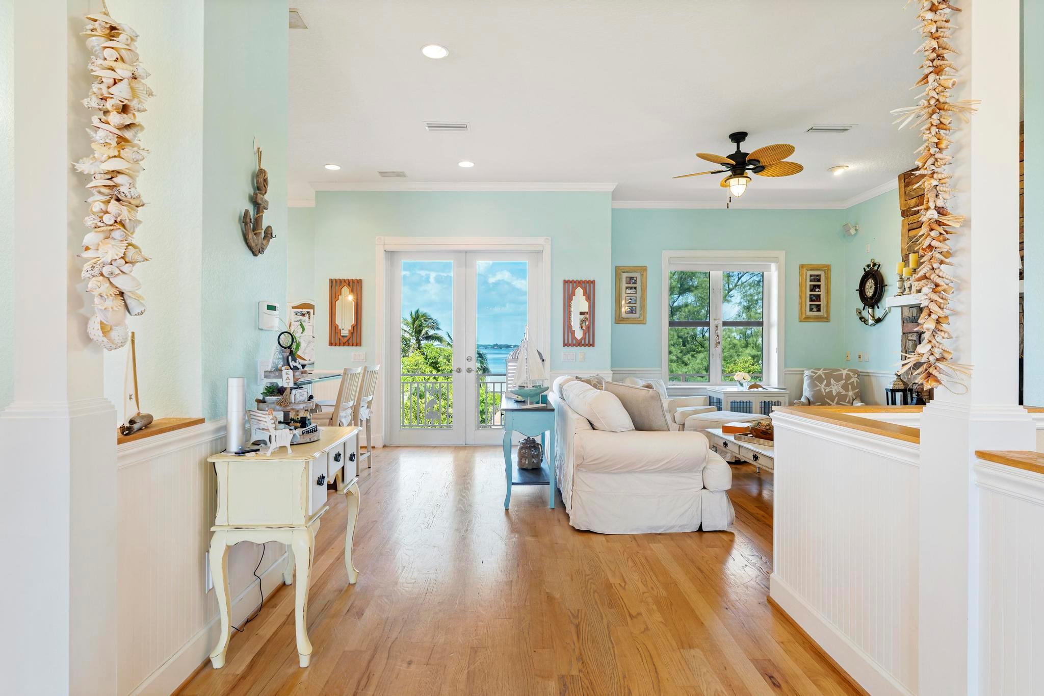 1334 SE Macarthur Blvd Stuart, FL 34996 1334 SE Macarthur Blvd Stuart, FL 34996