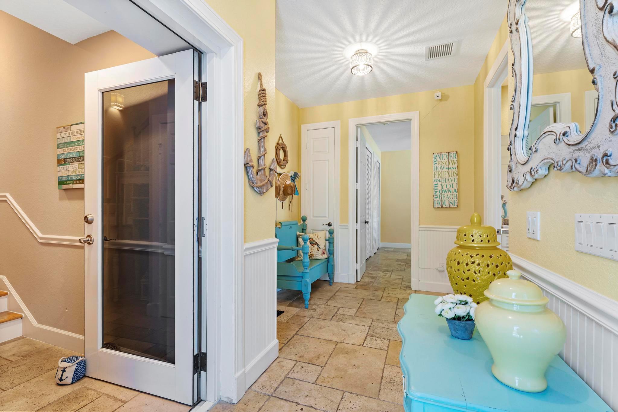 1334 SE Macarthur Blvd Stuart, FL 34996 1334 SE Macarthur Blvd Stuart, FL 34996