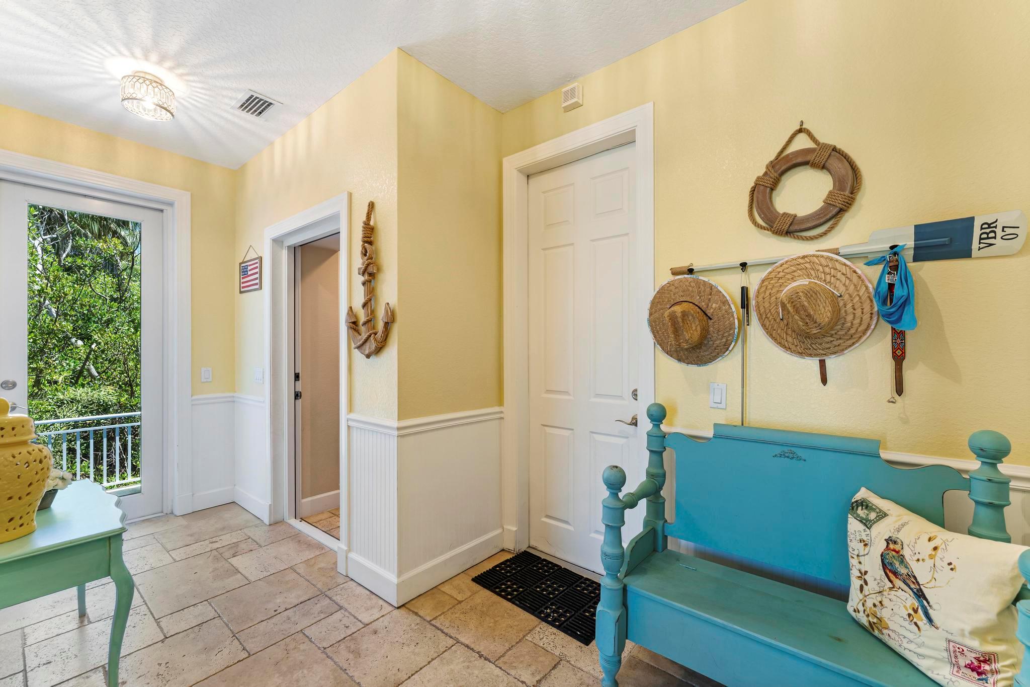 1334 SE Macarthur Blvd Stuart, FL 34996 1334 SE Macarthur Blvd Stuart, FL 34996