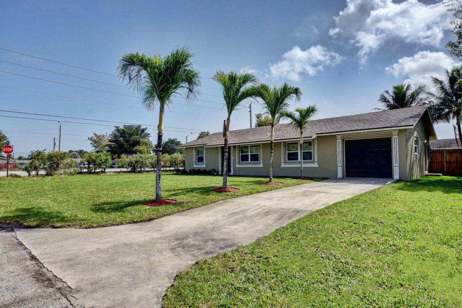 3020 Tropical Trl