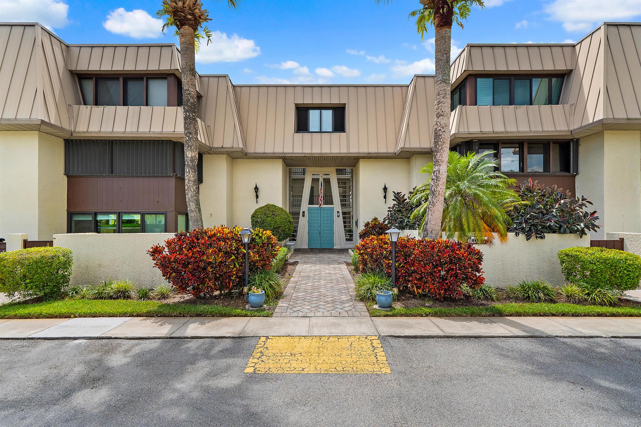 1800 SE Saint Lucie Blvd #7-106