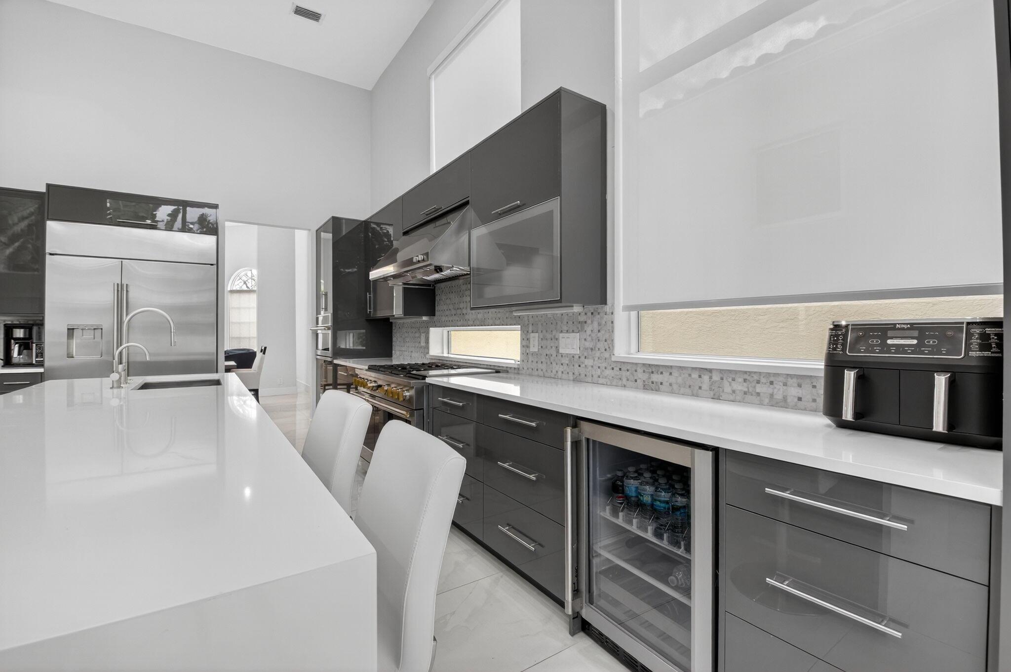 6529 NW 40th Ct Boca Raton, FL 33496