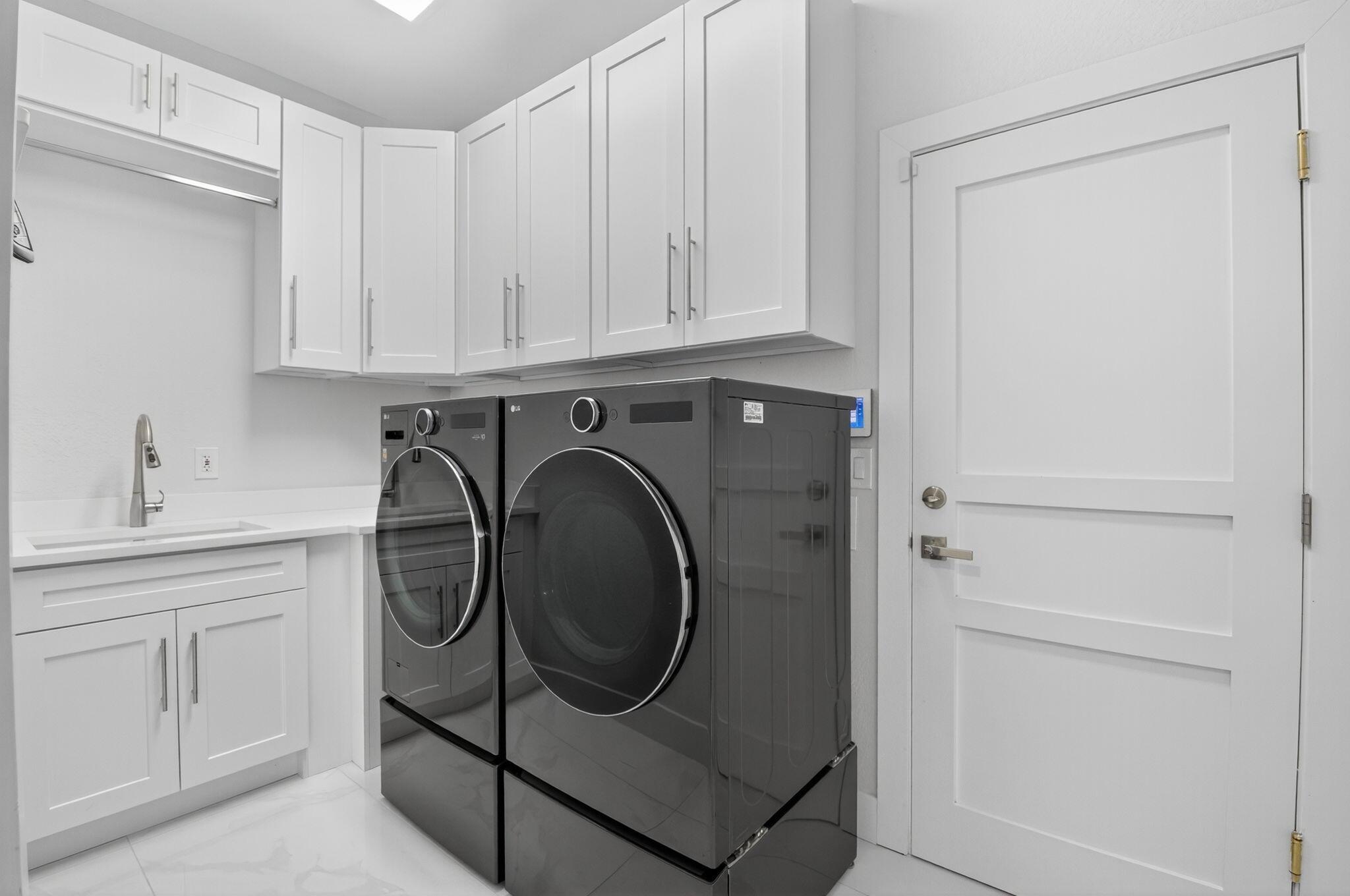 6529 NW 40th Ct Boca Raton, FL 33496