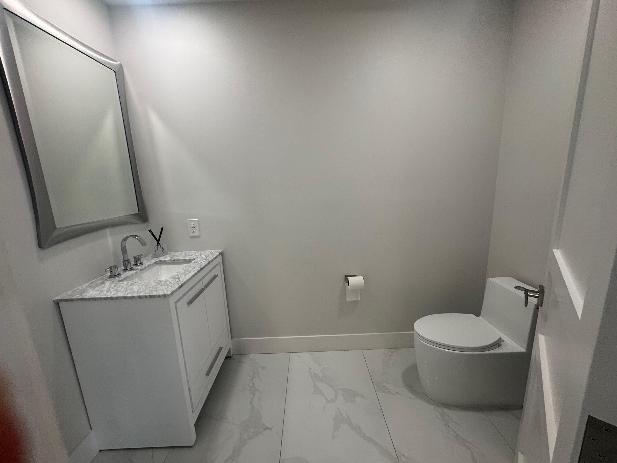 6529 NW 40th Ct Boca Raton, FL 33496