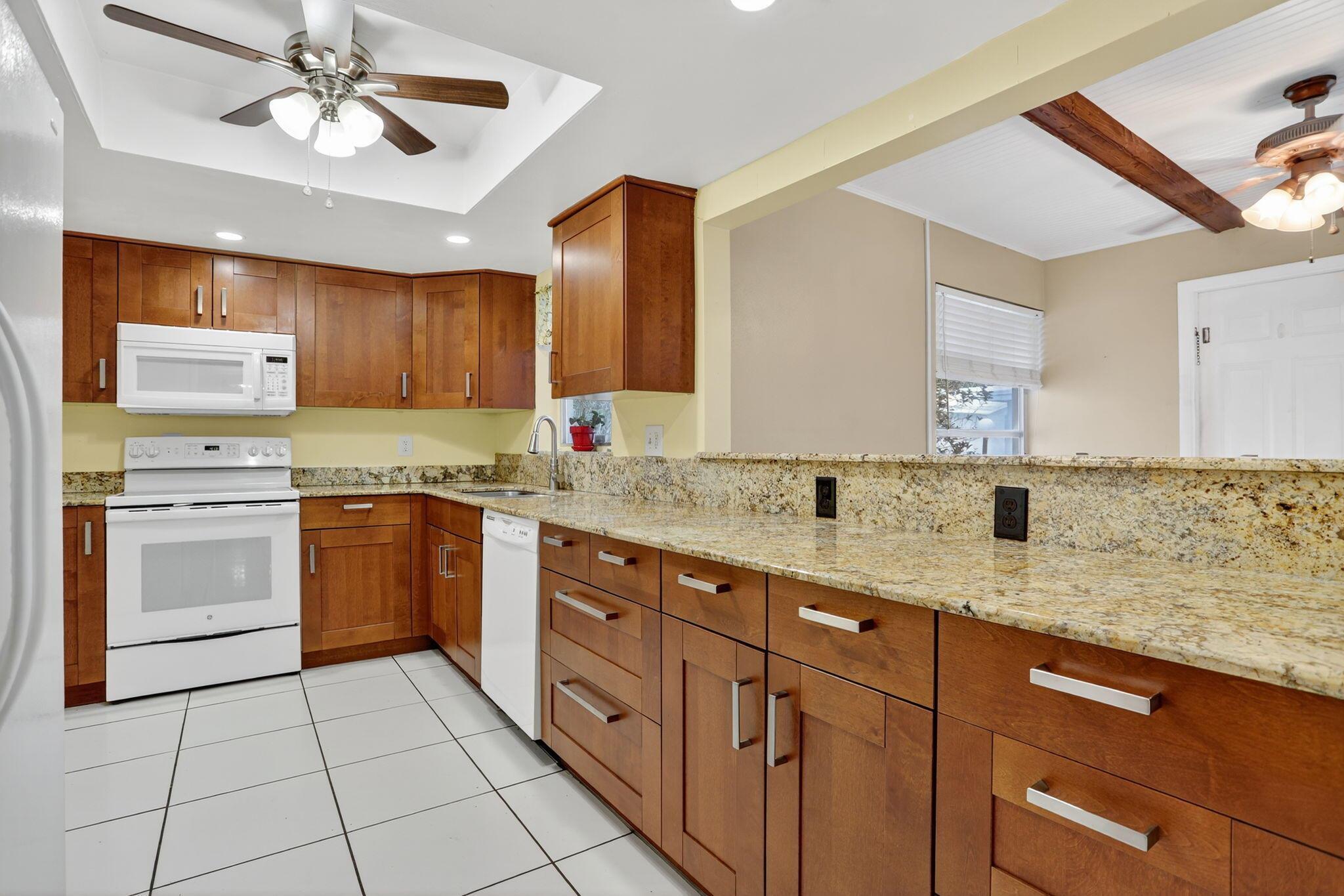 161 NW 24th Ct