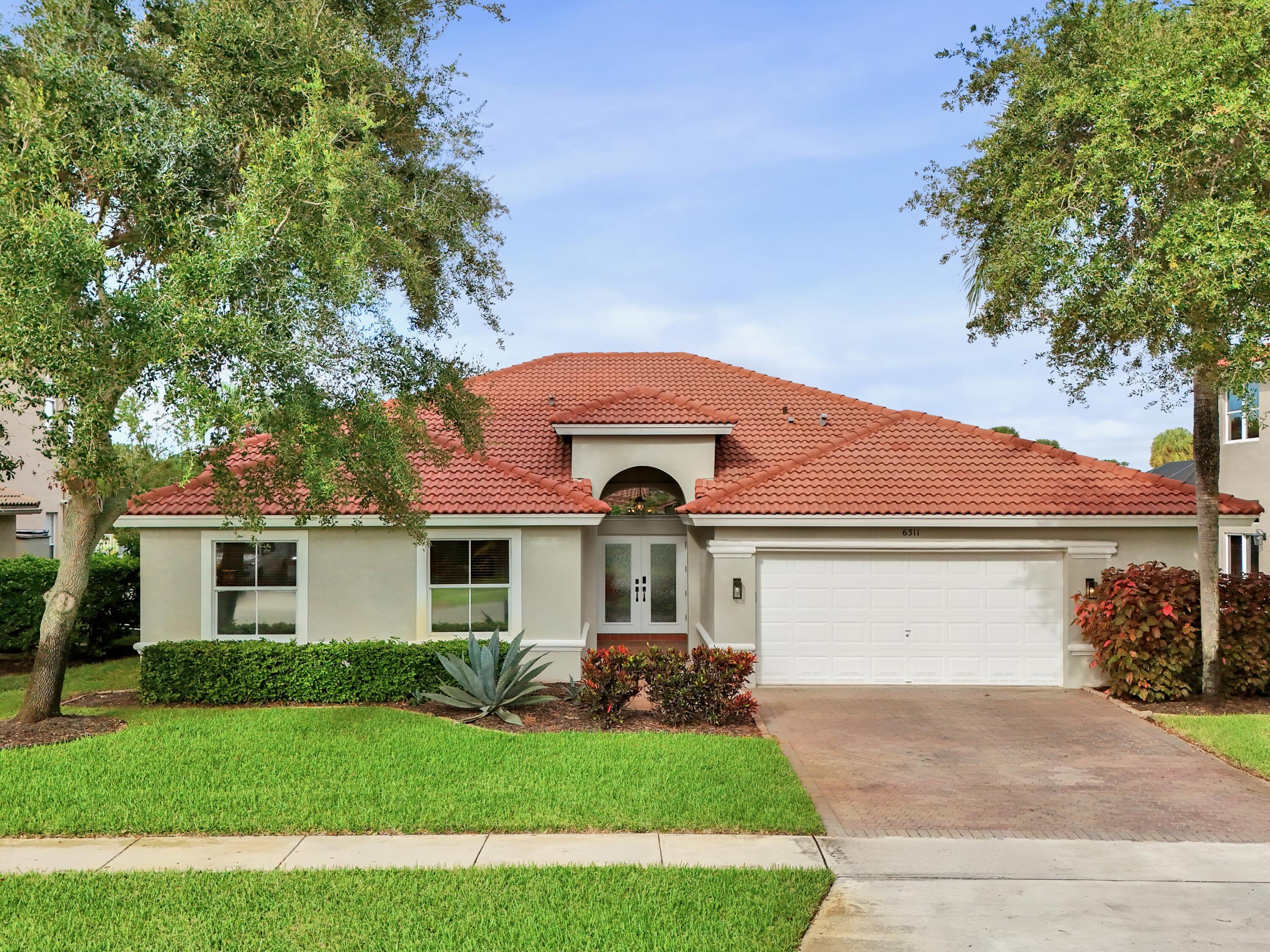 6311 Shadow Tree Ln