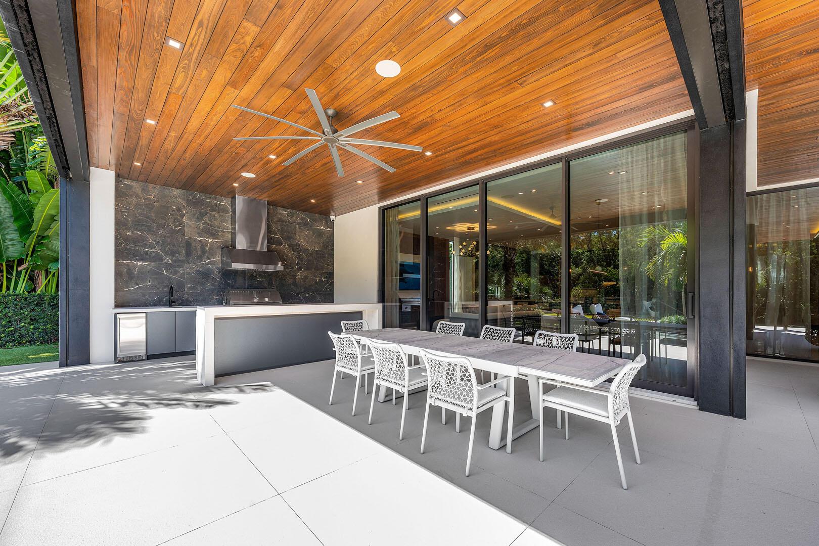 212 W Alexander Palm Rd Boca Raton, FL 33432