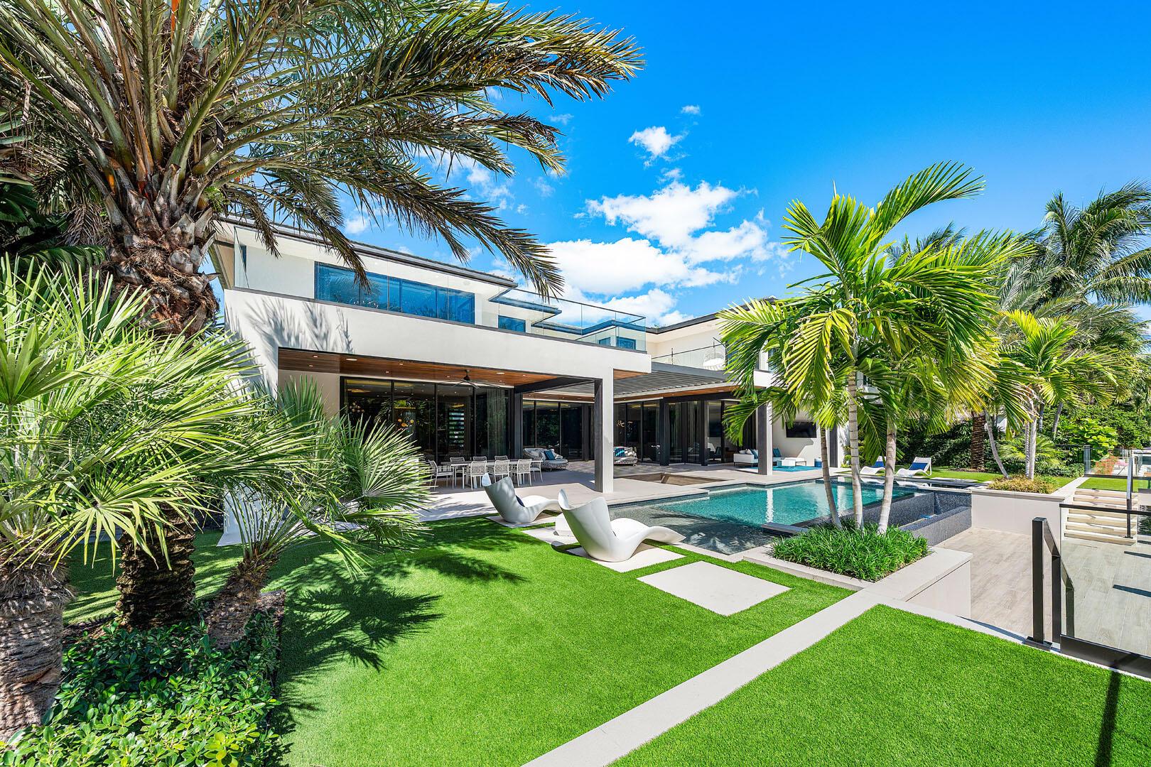 212 W Alexander Palm Rd Boca Raton, FL 33432