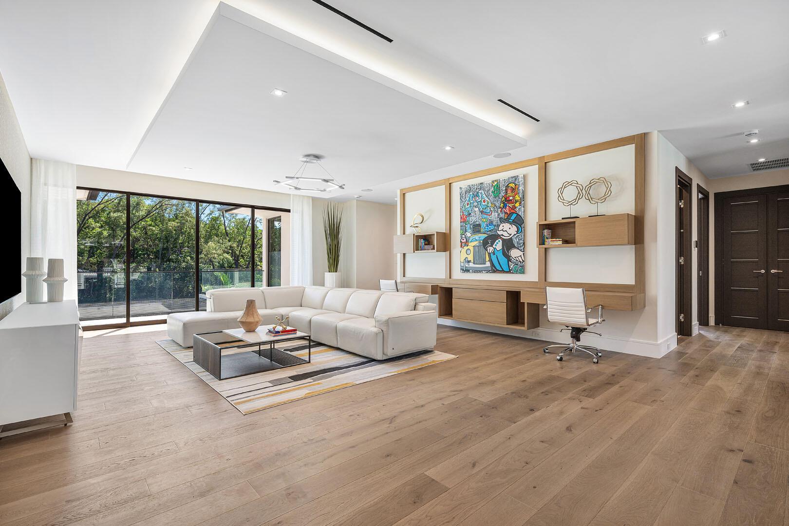 212 W Alexander Palm Rd Boca Raton, FL 33432