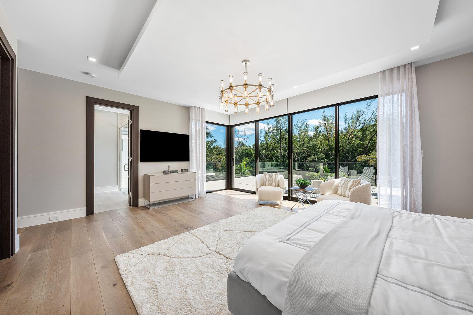 212 W Alexander Palm Rd Boca Raton, FL 33432