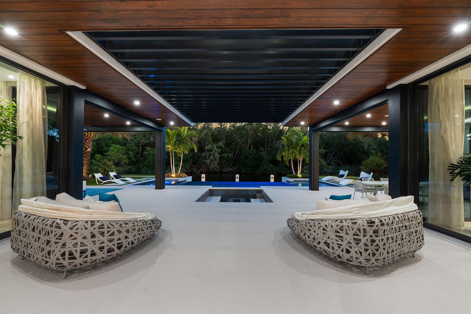 212 W Alexander Palm Rd Boca Raton, FL 33432