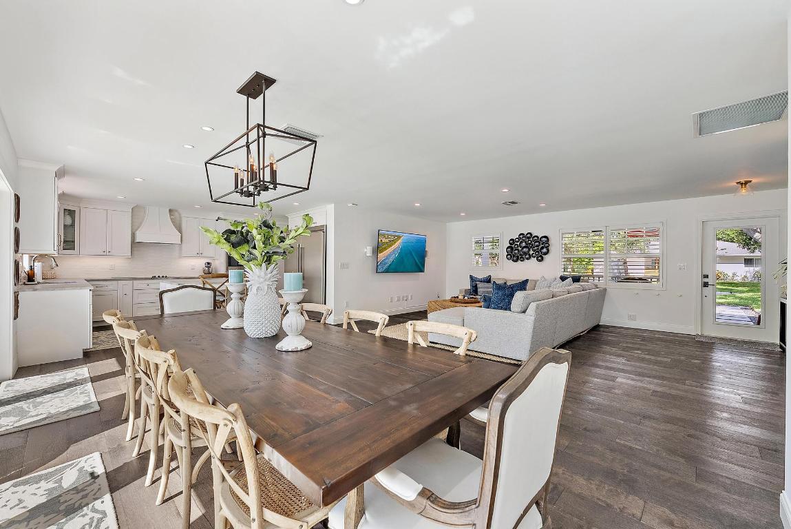 8 Windsor Rd Jupiter, FL 33469