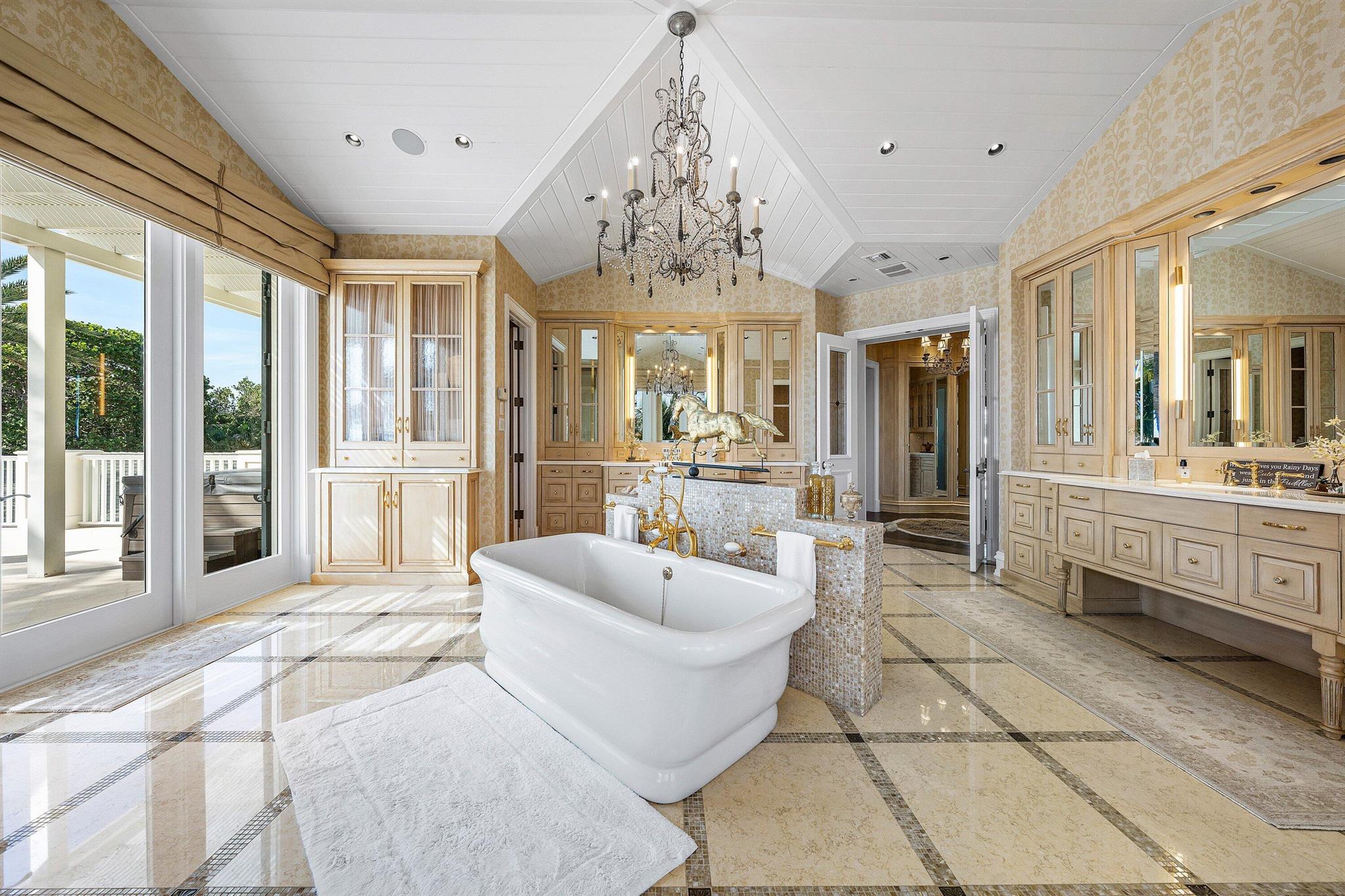 1083 Hillsboro Mile Hillsboro Beach, FL 33062