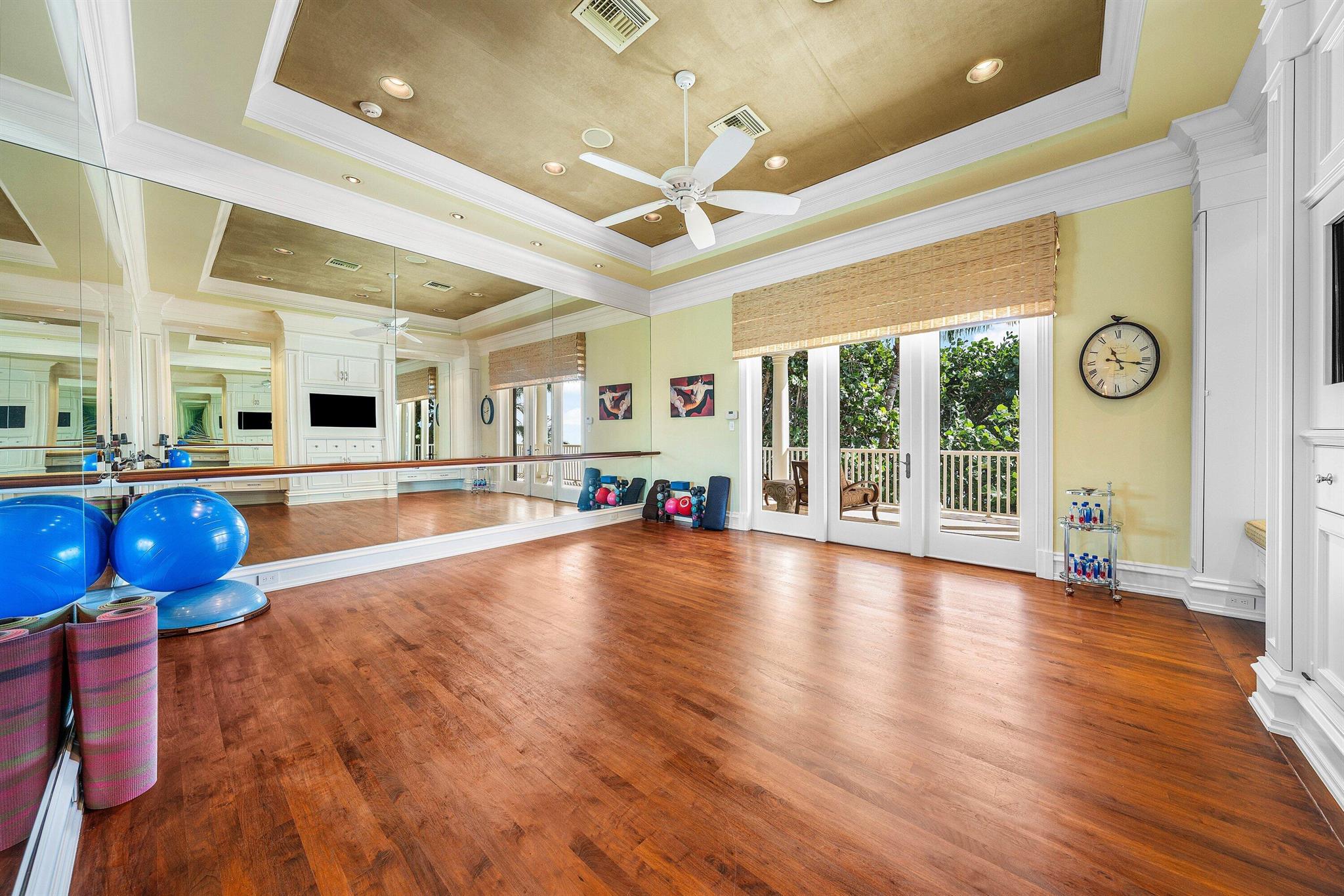 1083 Hillsboro Mile Hillsboro Beach, FL 33062