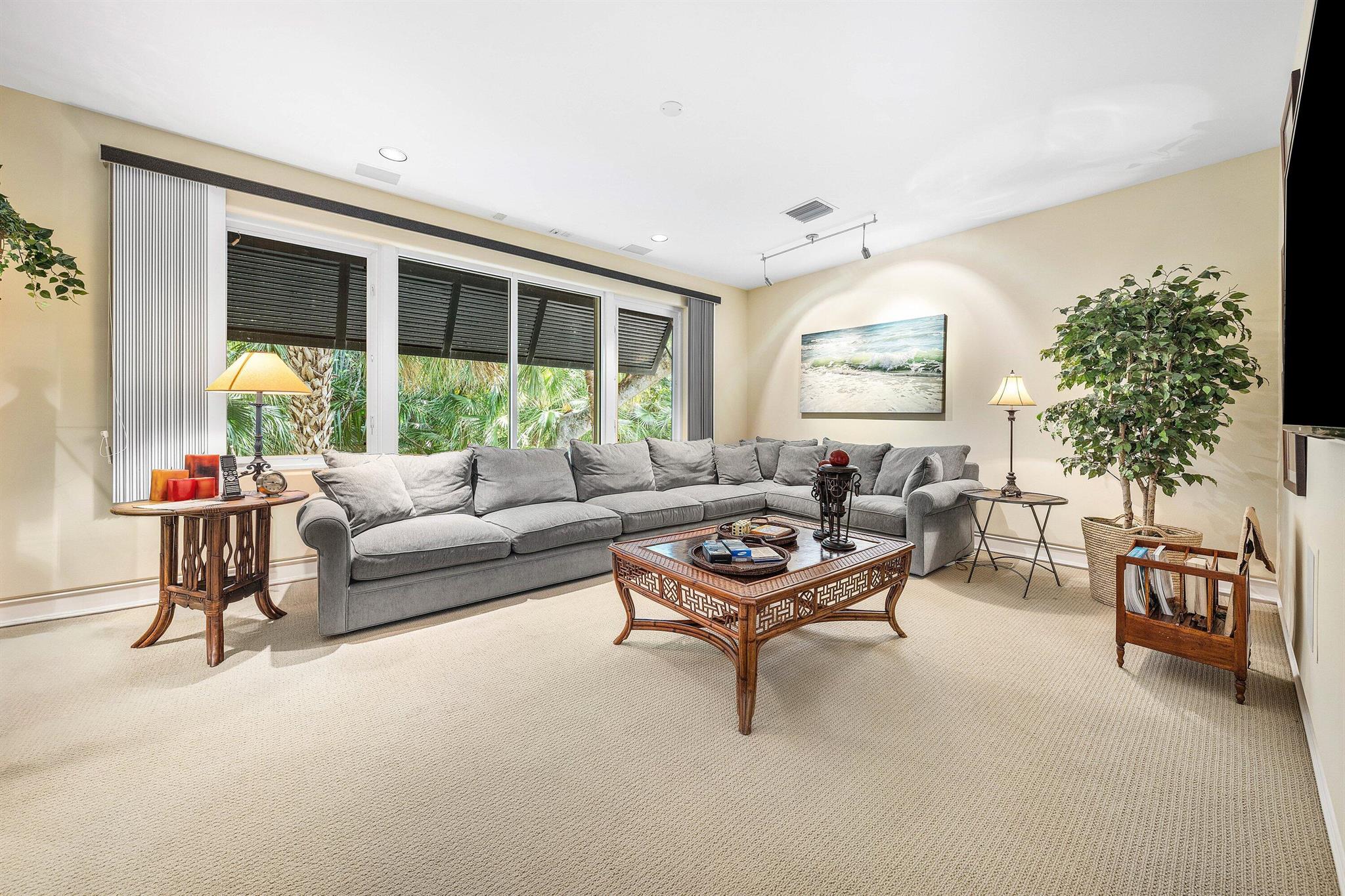 1083 Hillsboro Mile Hillsboro Beach, FL 33062