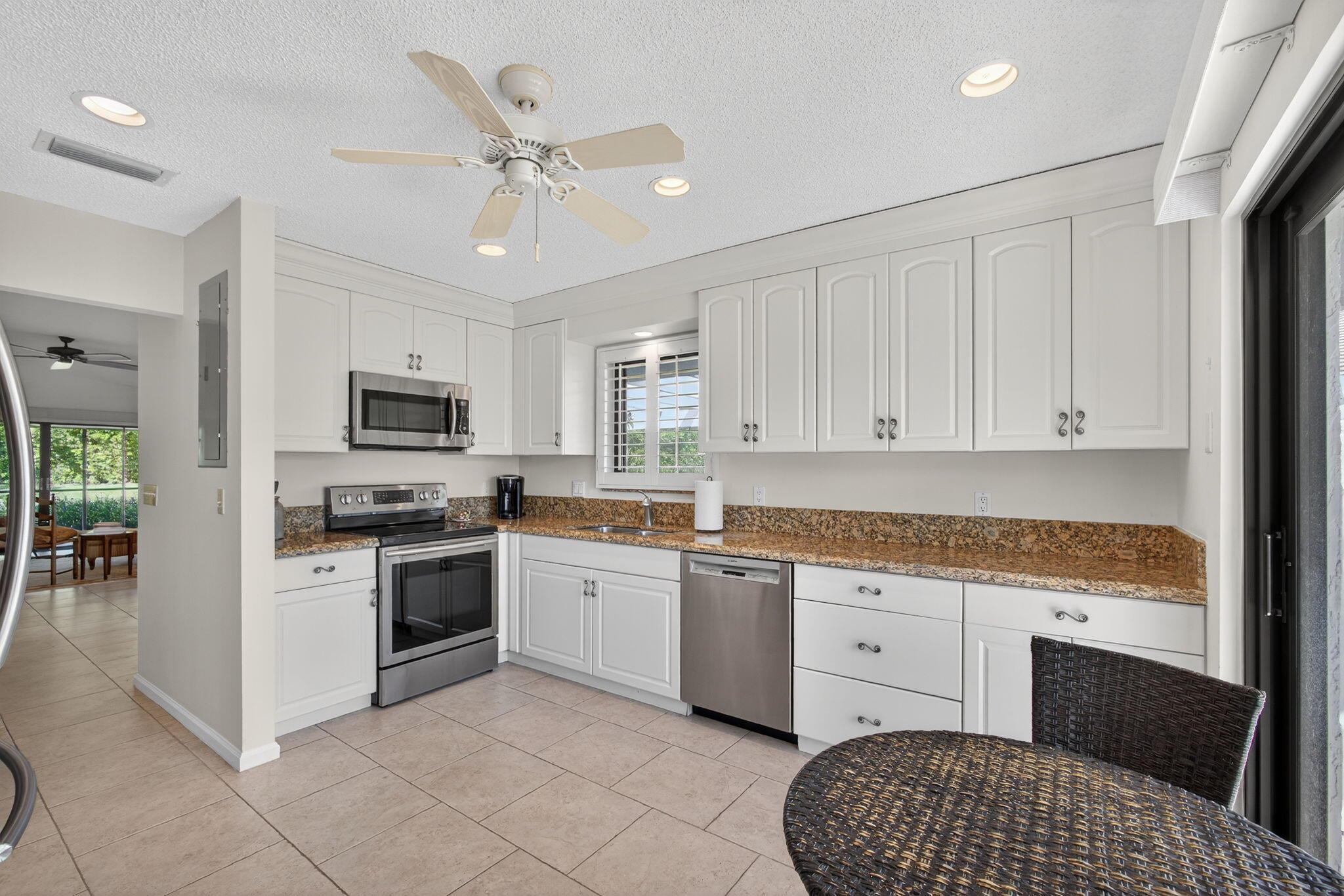 3644 Freshwater Dr Jupiter, FL 33477