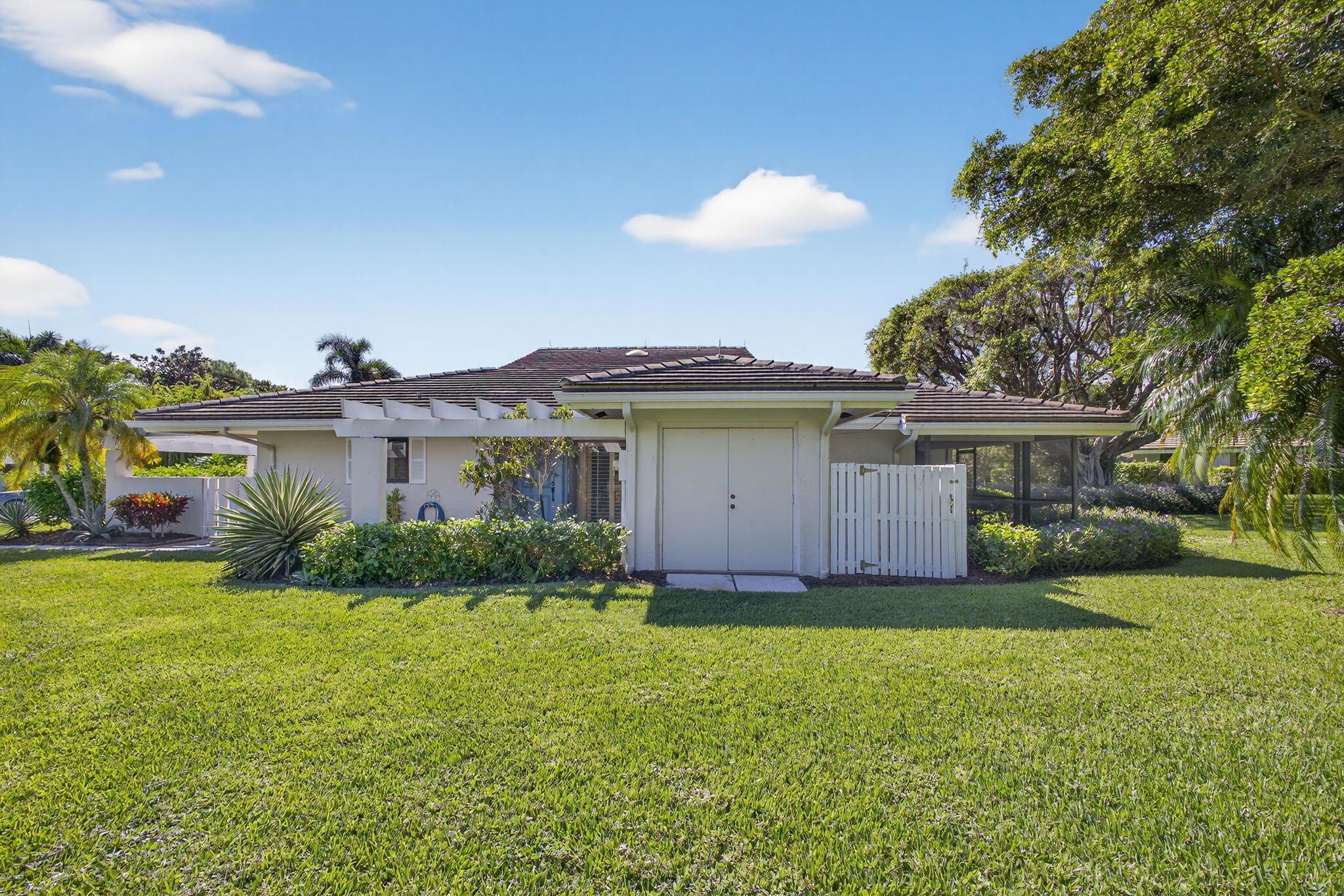 3644 Freshwater Dr Jupiter, FL 33477