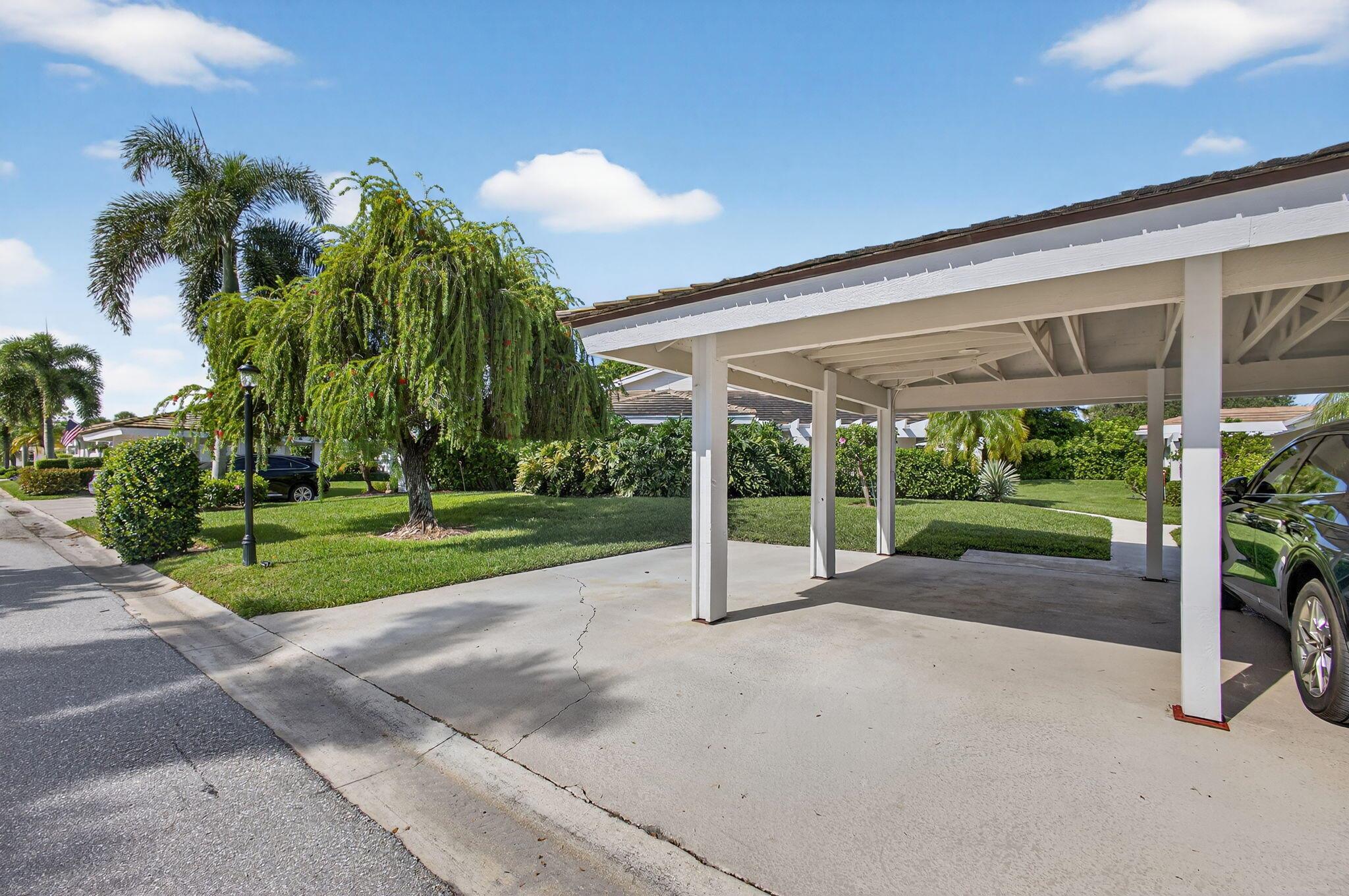 3644 Freshwater Dr Jupiter, FL 33477