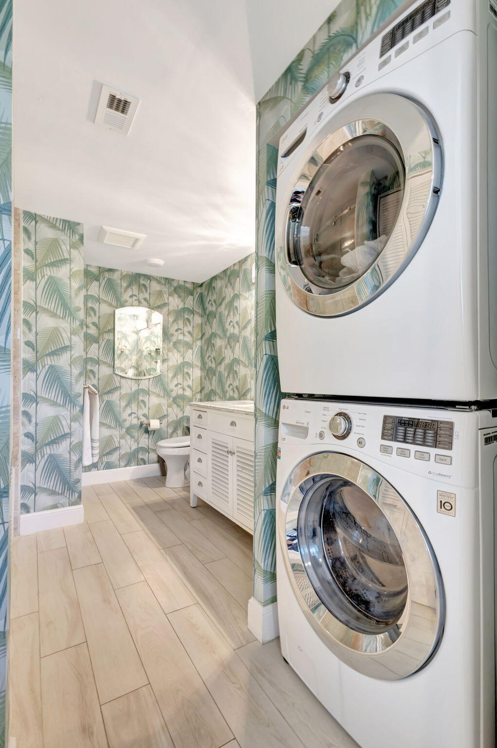 204 Mainsail Jupiter, FL 33477