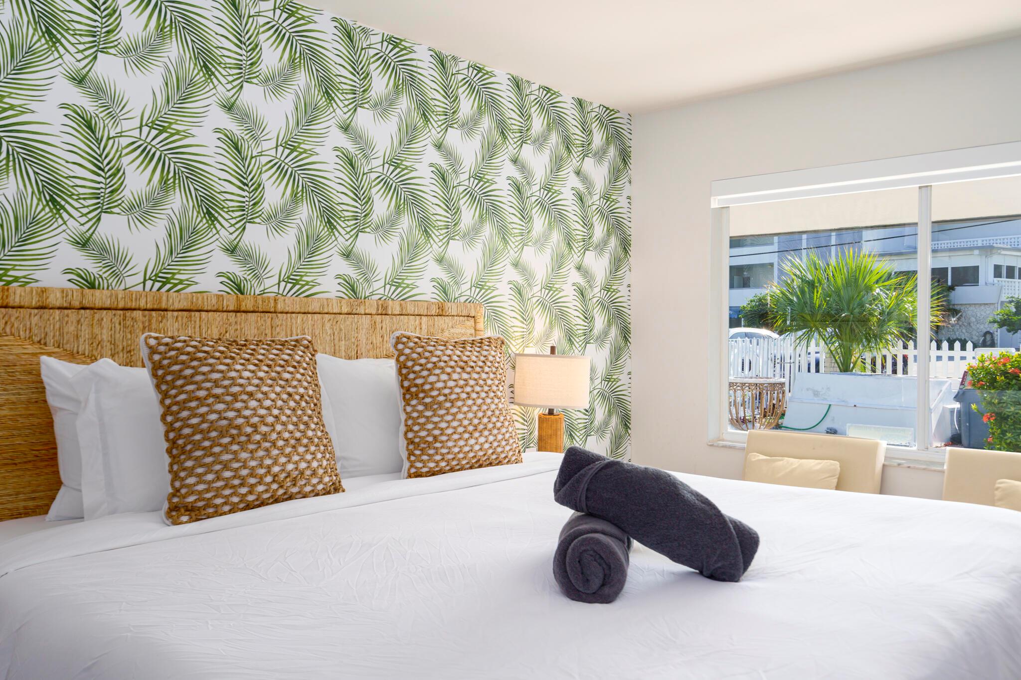 1020 N Riverside Dr Pompano Beach, FL 33062