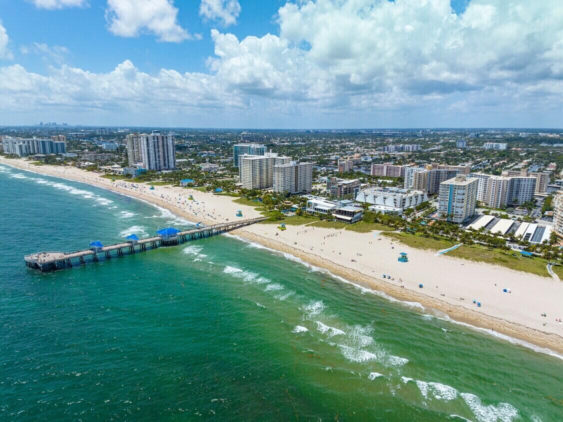 1020 N Riverside Dr Pompano Beach, FL 33062