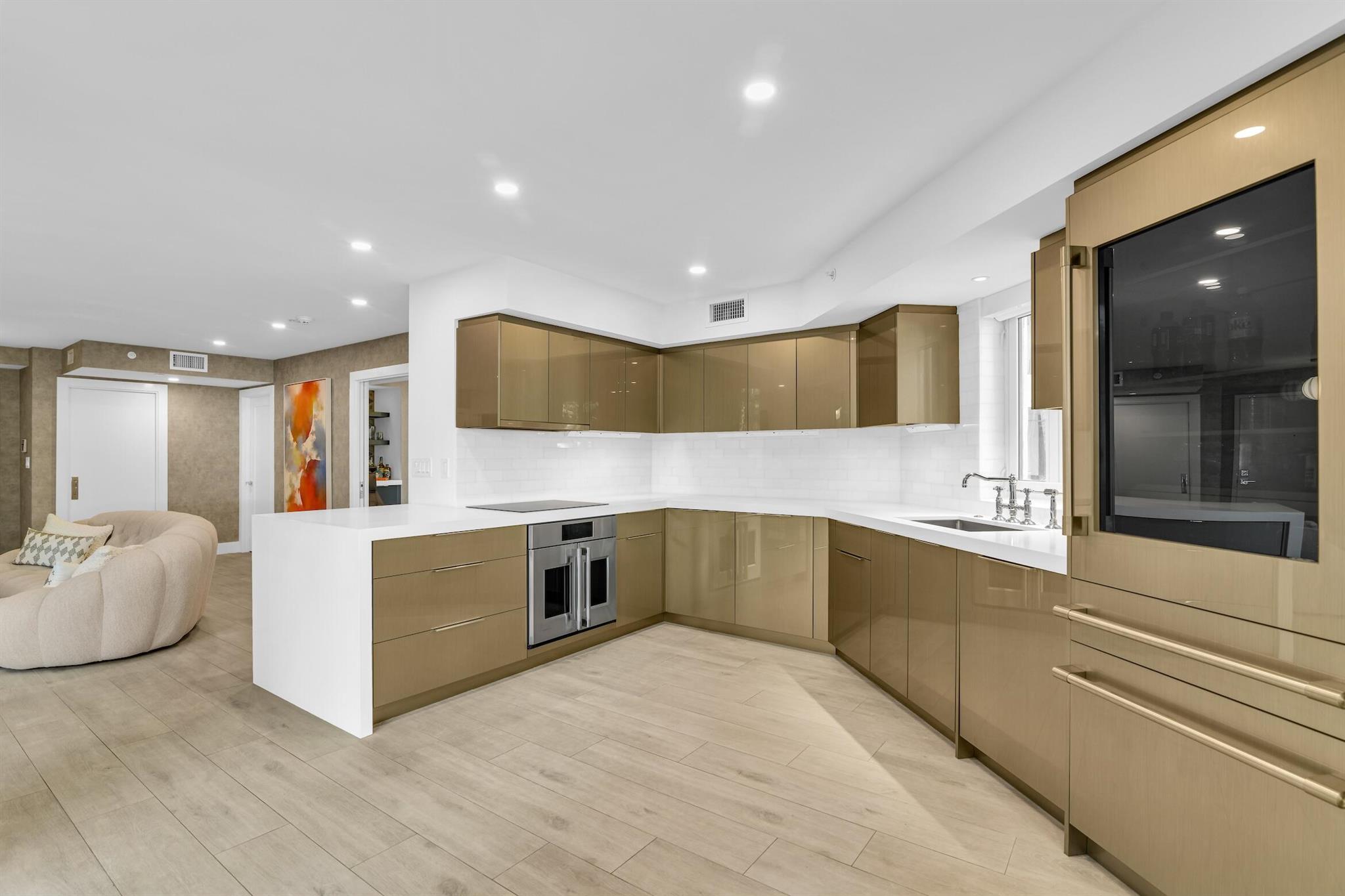 100 SE 5th Ave #106 Boca Raton, FL 33432