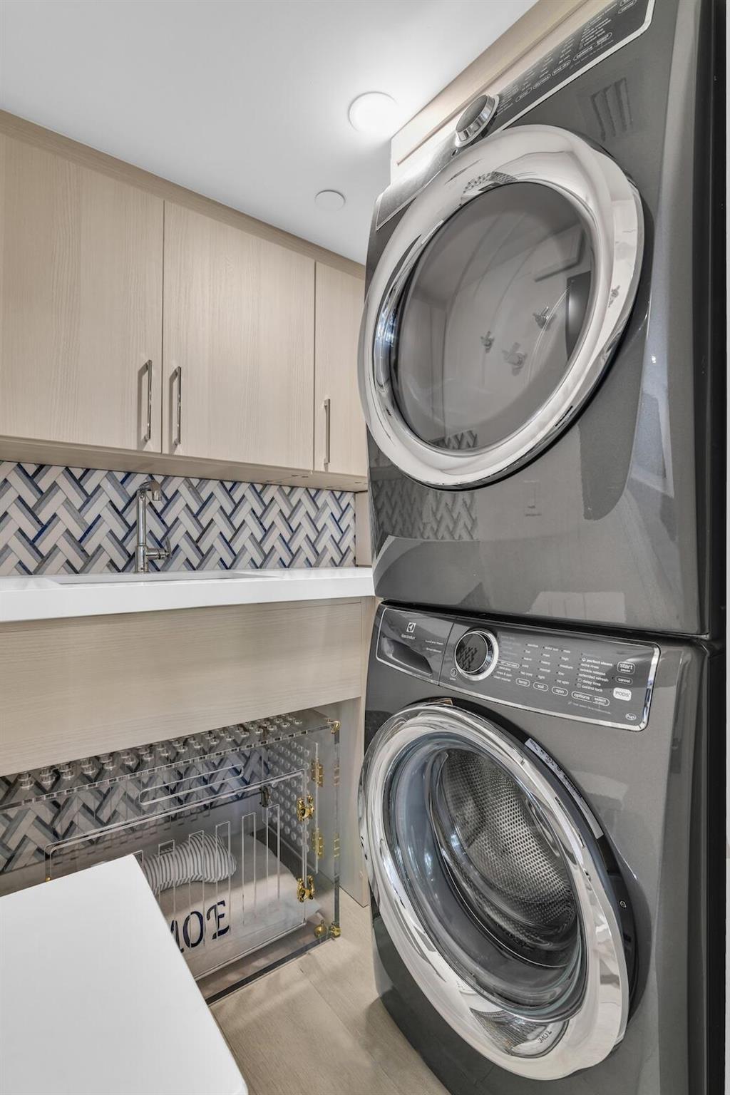 100 SE 5th Ave #106 Boca Raton, FL 33432